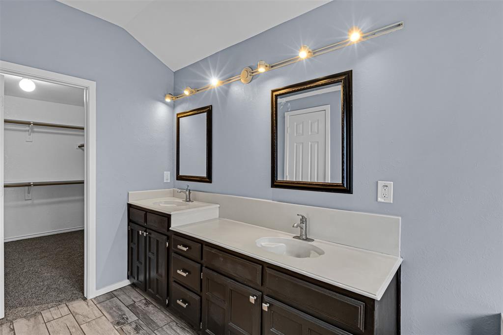 6906 Graham Drive Rowlett, TX 75089 - Photo 13 of 23