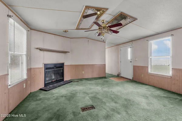 $132,000 | 148 Rhodes Drive, Columbia, NC 27925