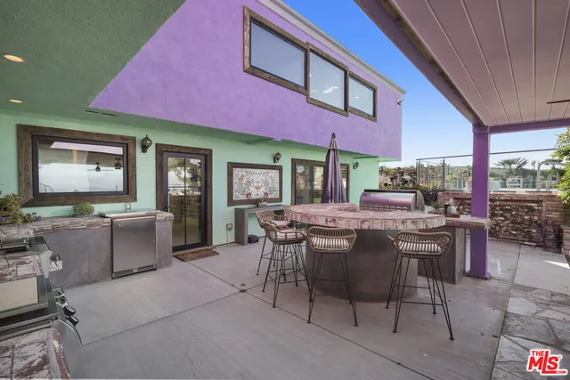 $4,500,000 | 231 Loma Metisse Road, Malibu, CA 90265