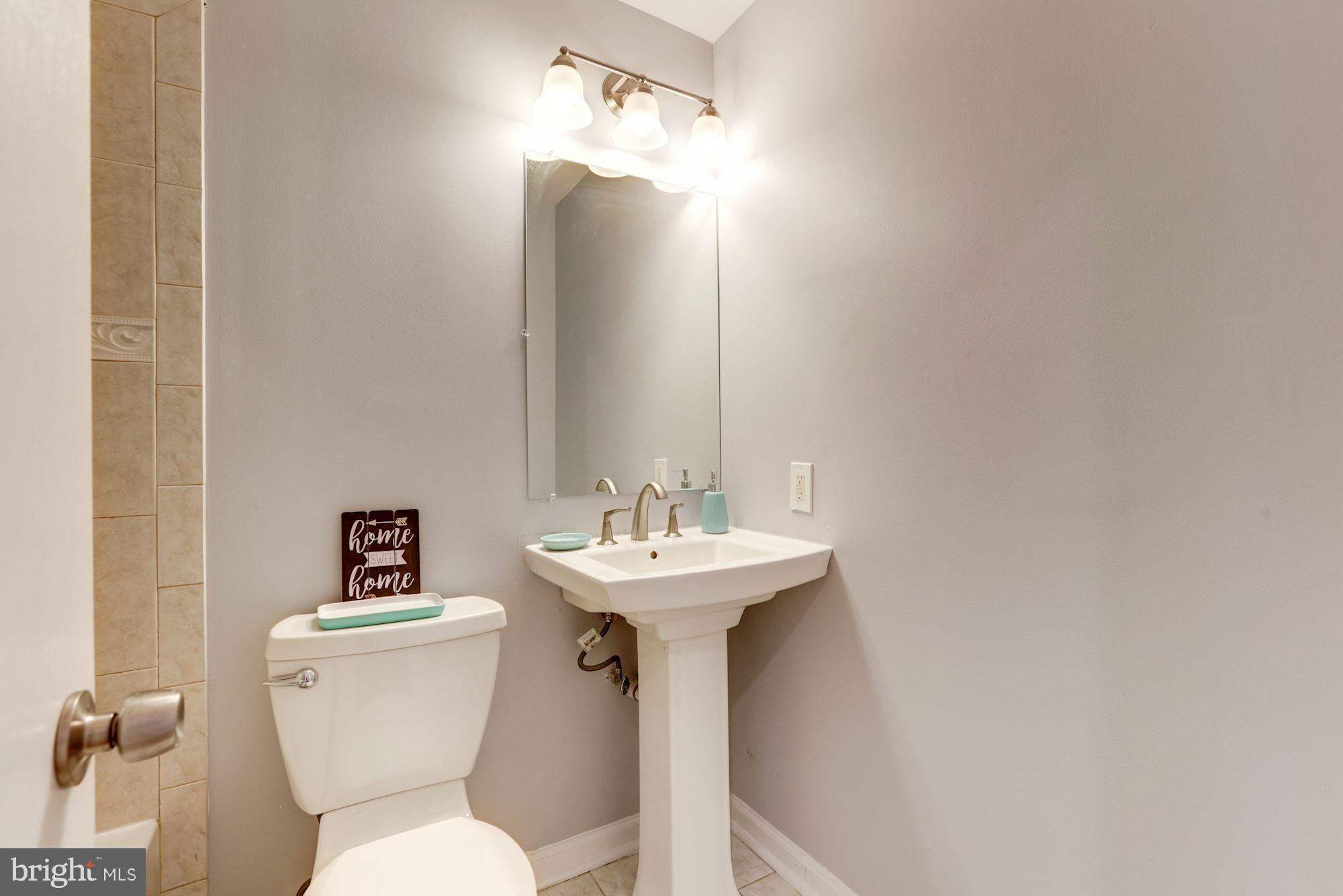 24328 Log House Road Gaithersburg, MD 20882 - Photo 14 of 30 Bath