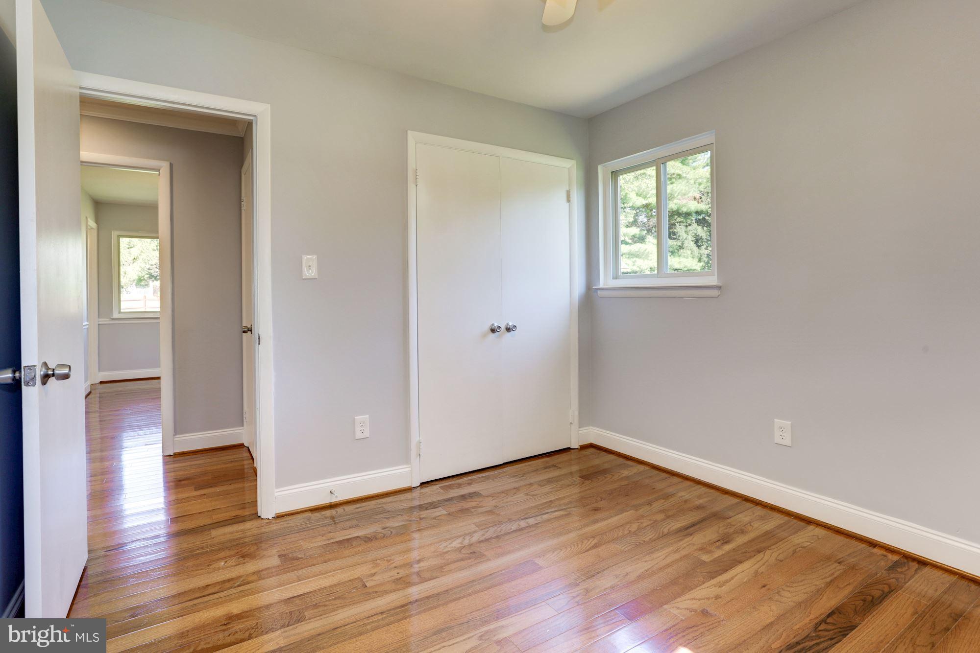 24328 Log House Road Gaithersburg, MD 20882 - Photo 20 of 30 Bedroom