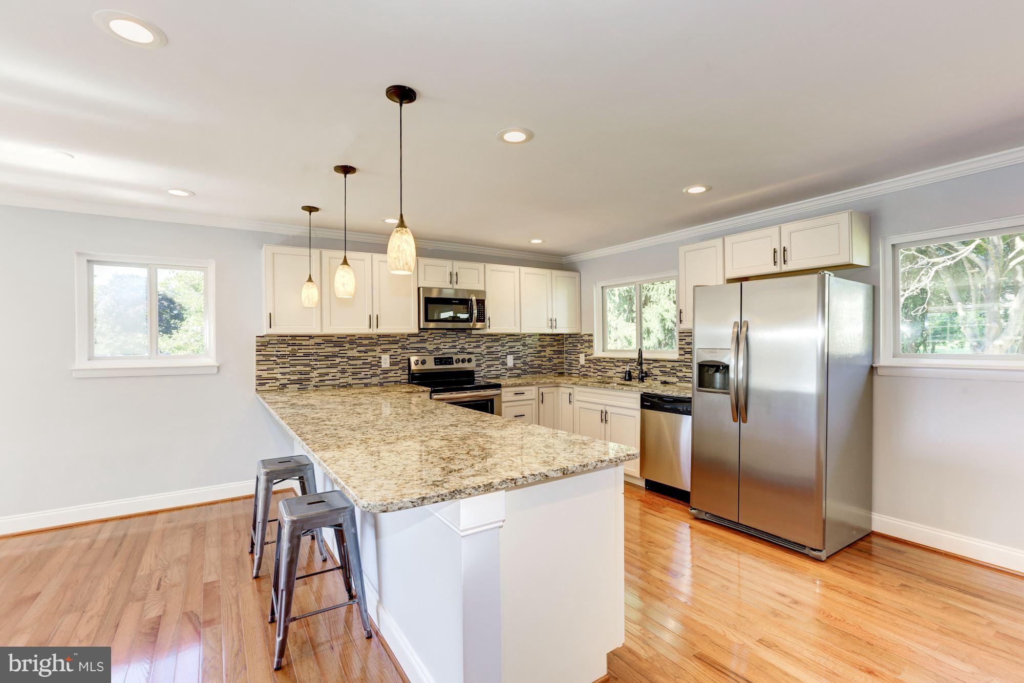24328 Log House Road Gaithersburg, MD 20882 - Photo 5 of 30 Kitchen