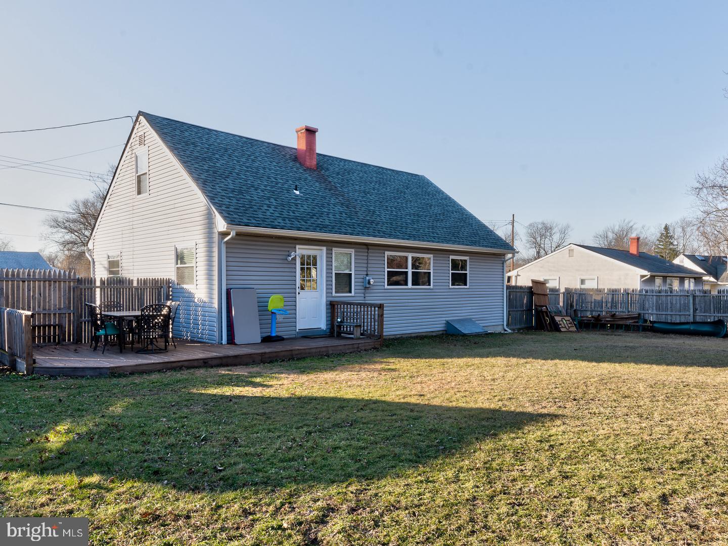 14 Oxford Road Marlton, NJ 08053 - Photo 22 of 23 Exterior Back