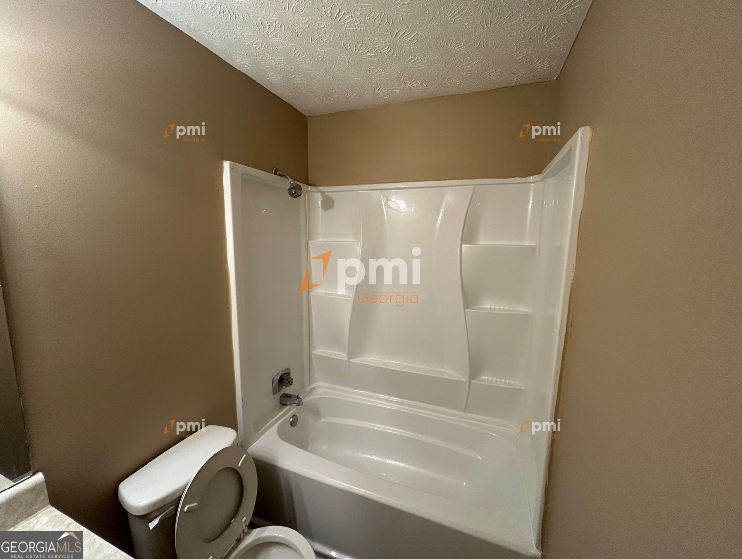 5867 Sheldon Court Atlanta, GA 30349 - Photo 7 of 9