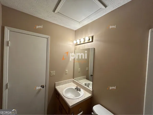 $1,025 | 5867 Sheldon Court, Atlanta, GA 30349