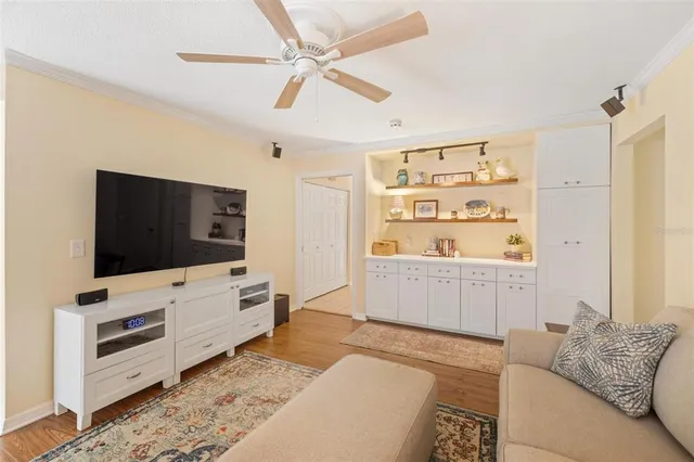 $810,000 | 1860 MacKintosh Boulevard, Nokomis, FL 34275