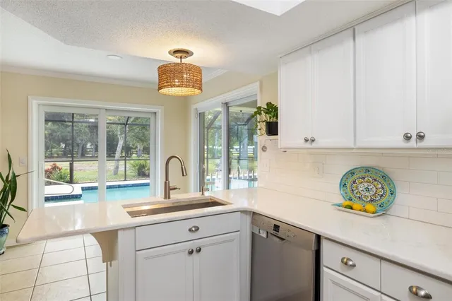 $810,000 | 1860 MacKintosh Boulevard, Nokomis, FL 34275