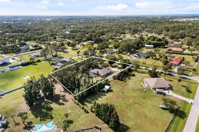 $810,000 | 1860 MacKintosh Boulevard, Nokomis, FL 34275