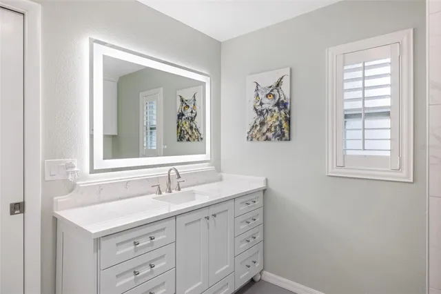 $810,000 | 1860 MacKintosh Boulevard, Nokomis, FL 34275