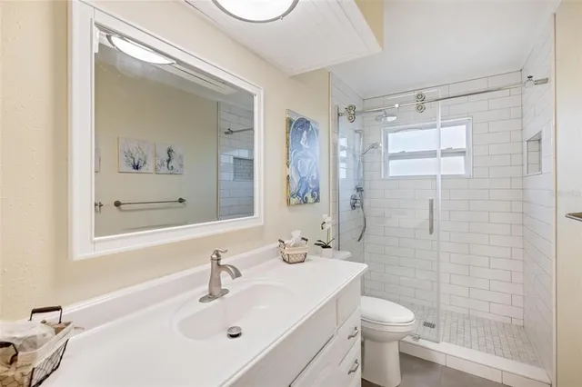 $810,000 | 1860 MacKintosh Boulevard, Nokomis, FL 34275