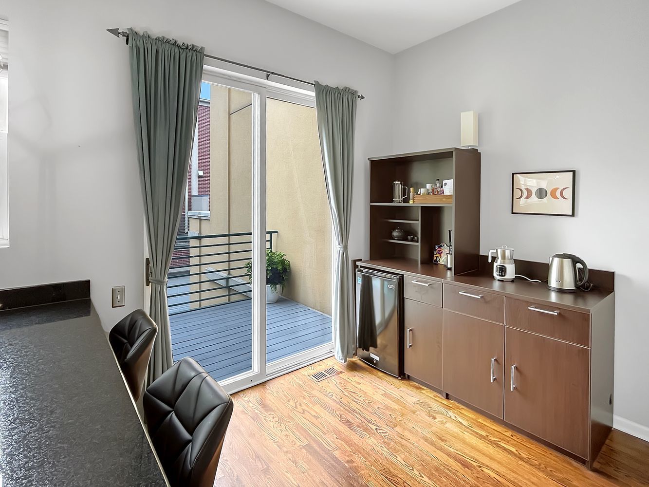 7521 Brown Avenue, Unit G Forest Park, IL 60130 - Photo 12 of 31