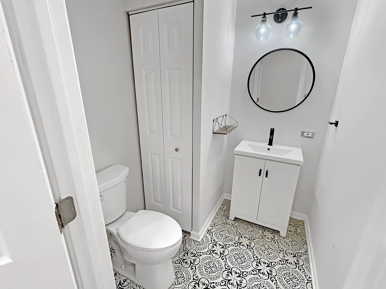 7521 Brown Avenue, Unit G Forest Park, IL 60130 - Photo 27 of 31