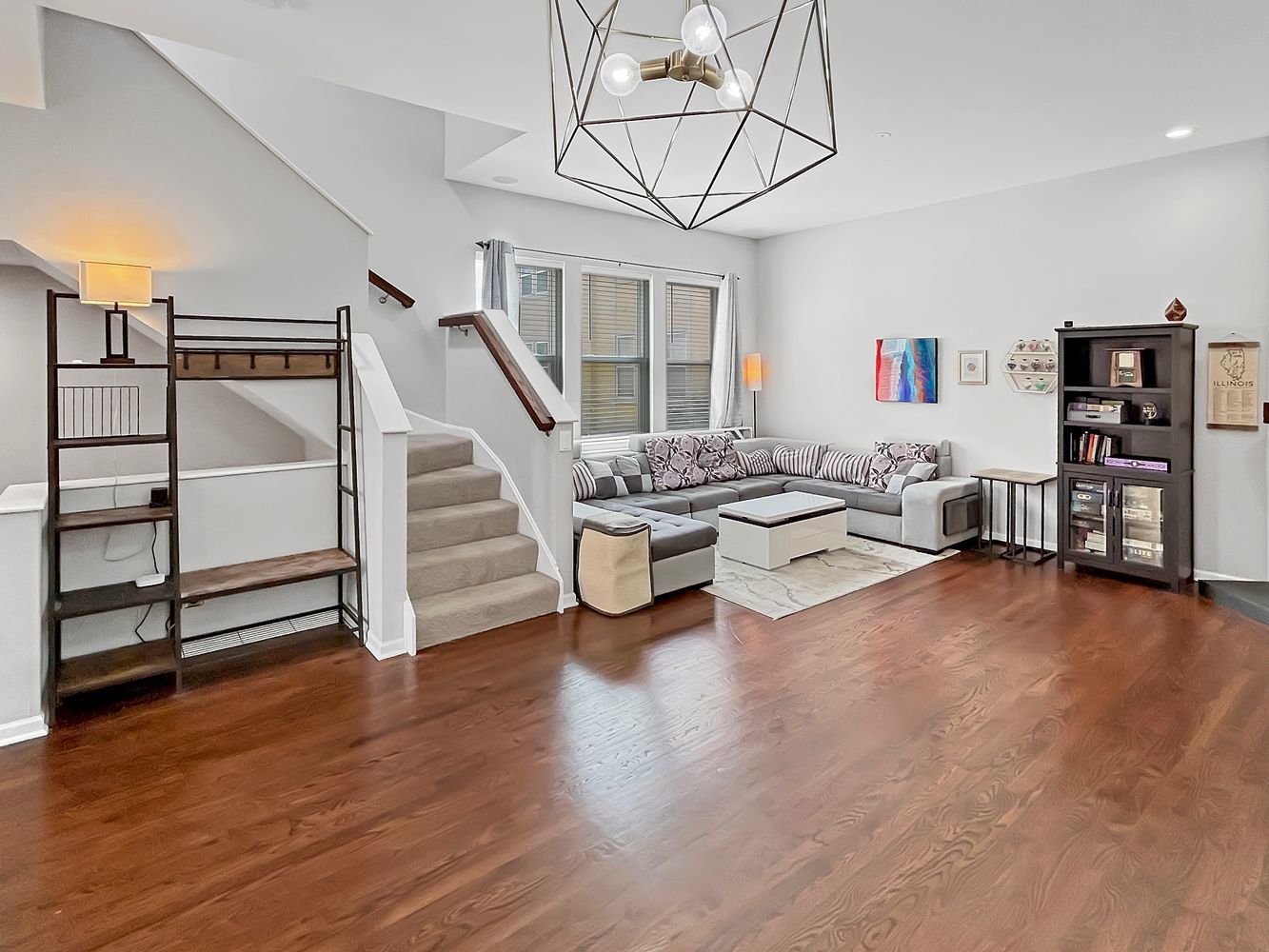 7521 Brown Avenue, Unit G Forest Park, IL 60130 - Photo 3 of 31