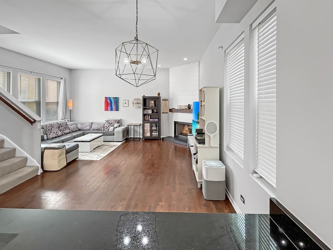 7521 Brown Avenue, Unit G Forest Park, IL 60130 - Photo 8 of 31