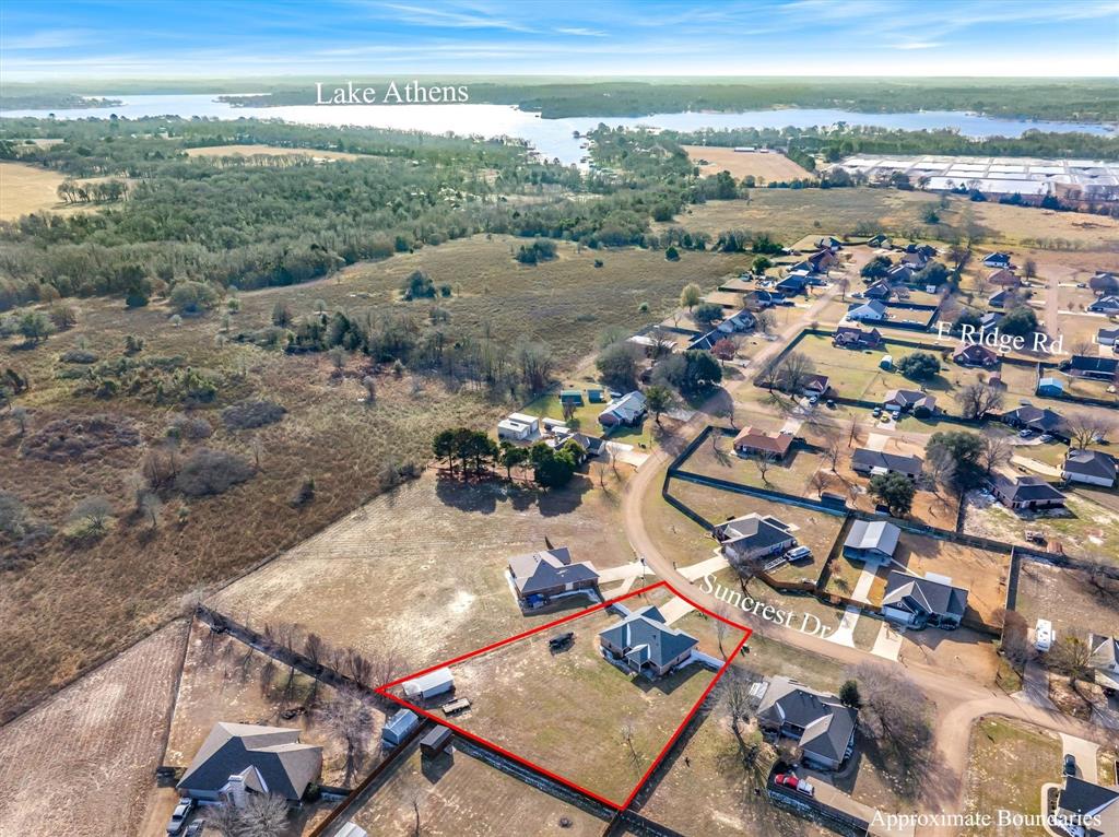 6030 Suncrest Drive Athens, TX 75752 - Photo 10 of 32 Close proximity to Lake Athens