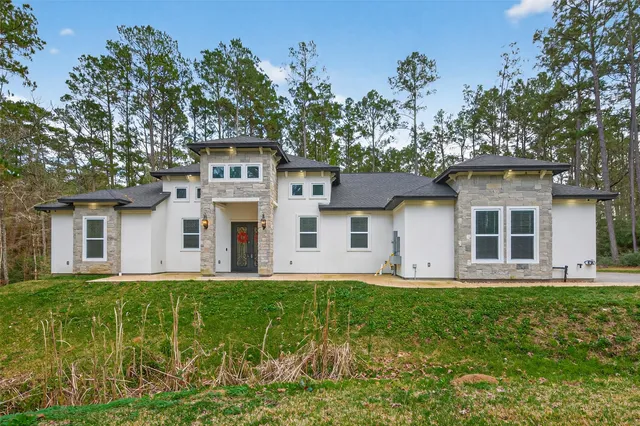 $675,000 | 360 Dipping Vat Road, Huntsville, TX 77340