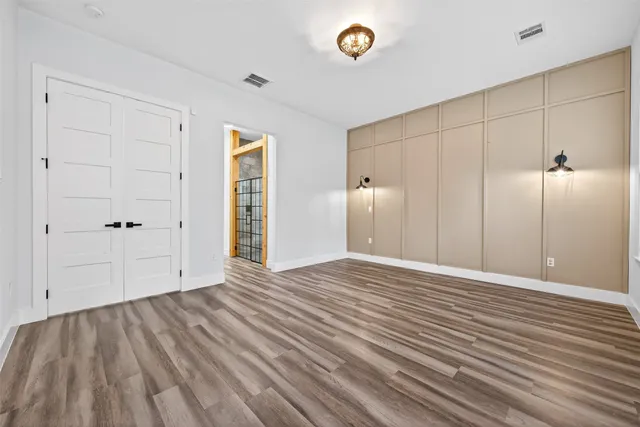 $675,000 | 360 Dipping Vat Road, Huntsville, TX 77340