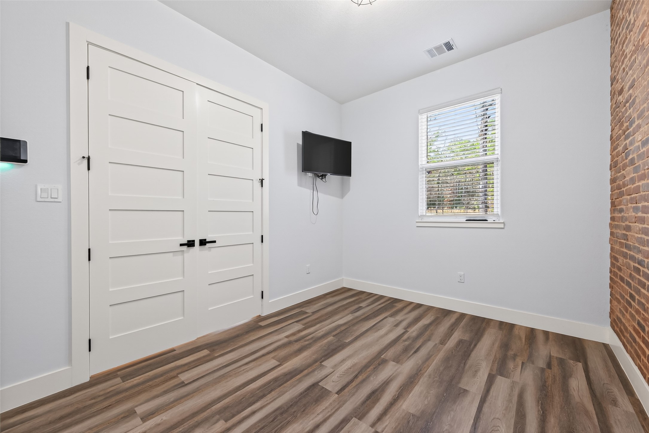 360 Dipping Vat Road Huntsville, TX 77340 - Photo 30 of 38 Bedroom 3 Veiw 2