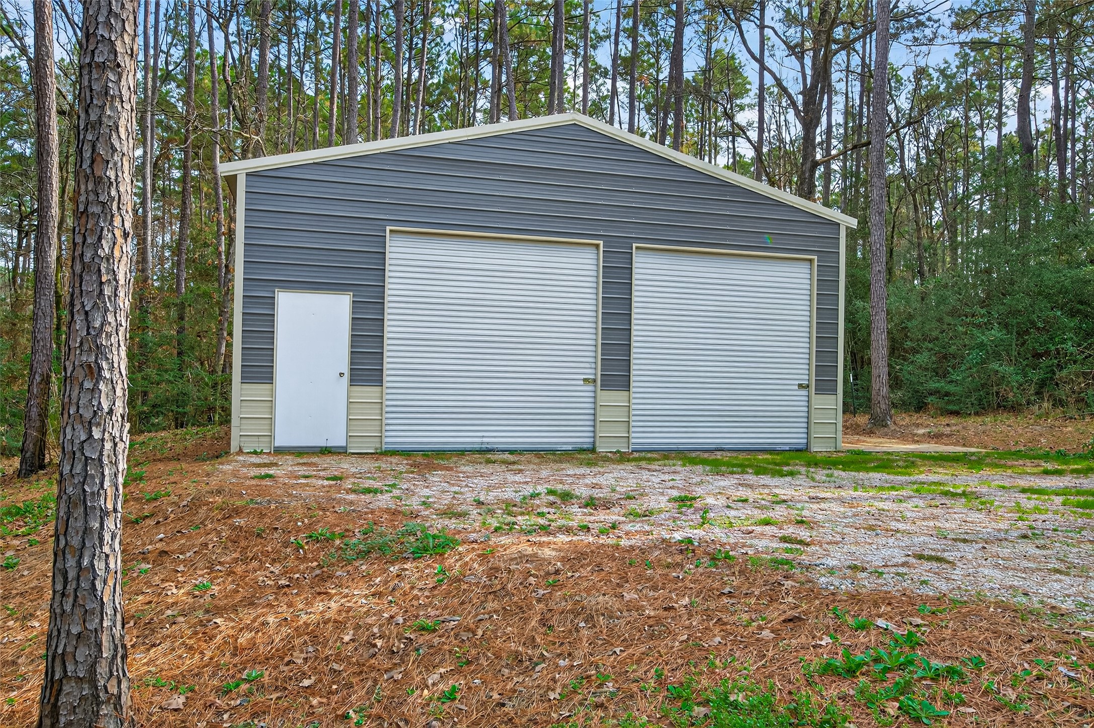 360 Dipping Vat Road Huntsville, TX 77340 - Photo 35 of 38 Workshop