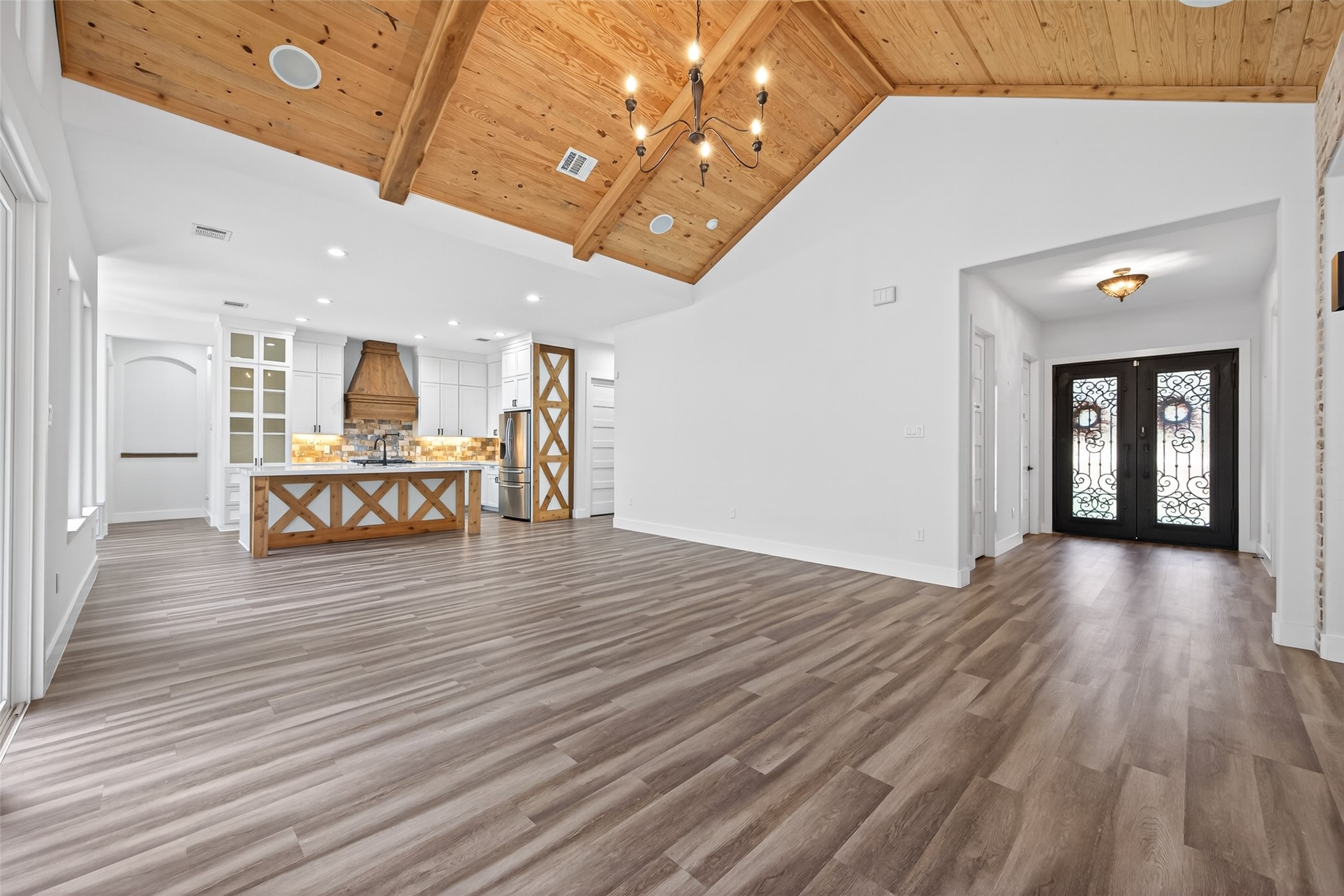 360 Dipping Vat Road Huntsville, TX 77340 - Photo 7 of 38 Main living area looking from back of home
