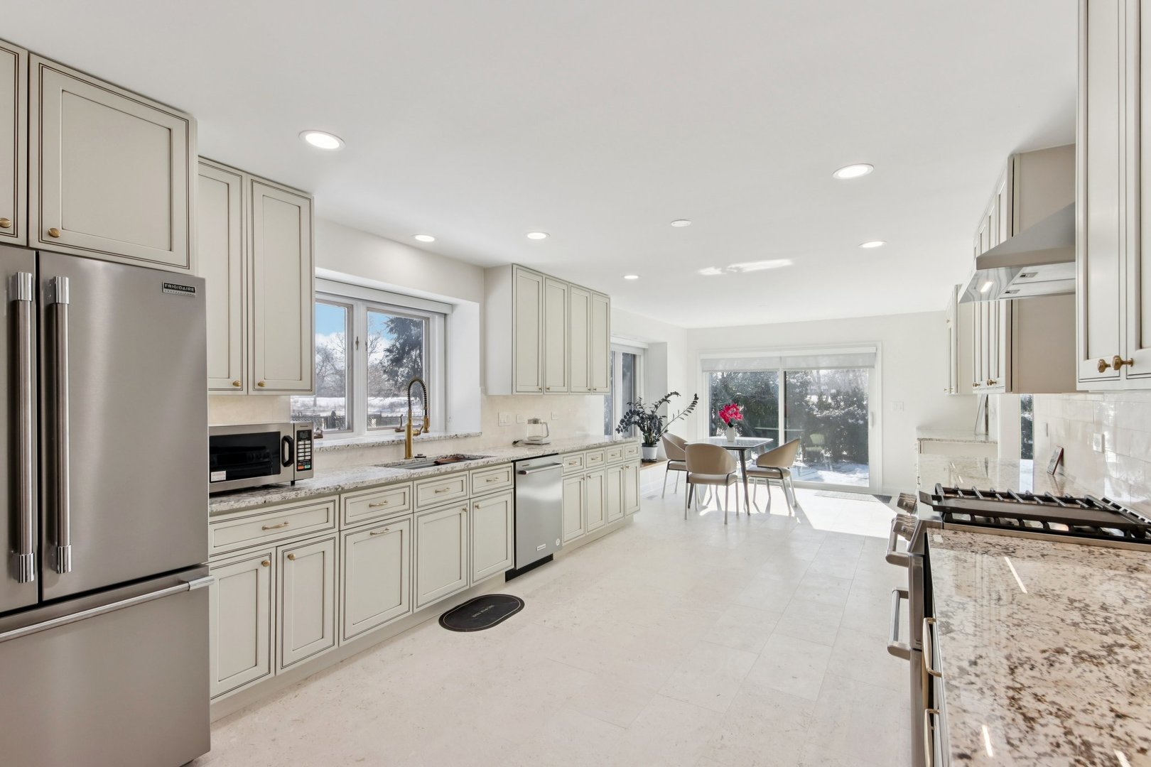 3623 Pebble Beach Road Northbrook, IL 60062 - Photo 21 of 47