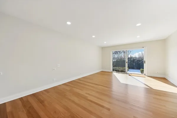 $1,299,900 | 3623 Pebble Beach Road, Northbrook, IL 60062