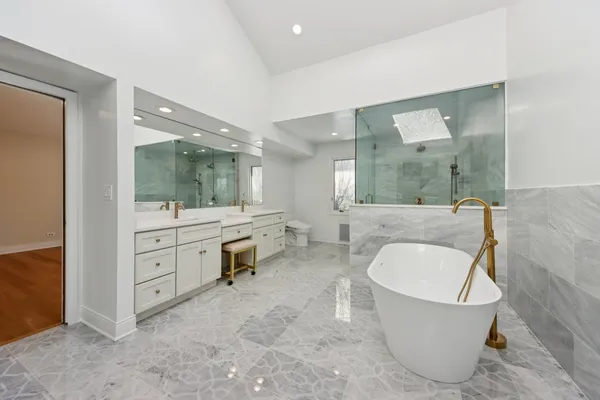 $1,299,900 | 3623 Pebble Beach Road, Northbrook, IL 60062