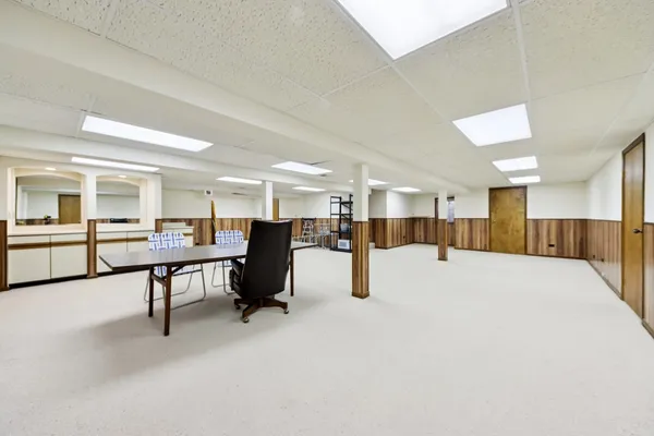 $1,299,900 | 3623 Pebble Beach Road, Northbrook, IL 60062