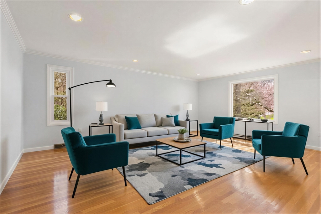 17 Niantic Road Sharon, MA 02067 - Photo 11 of 39