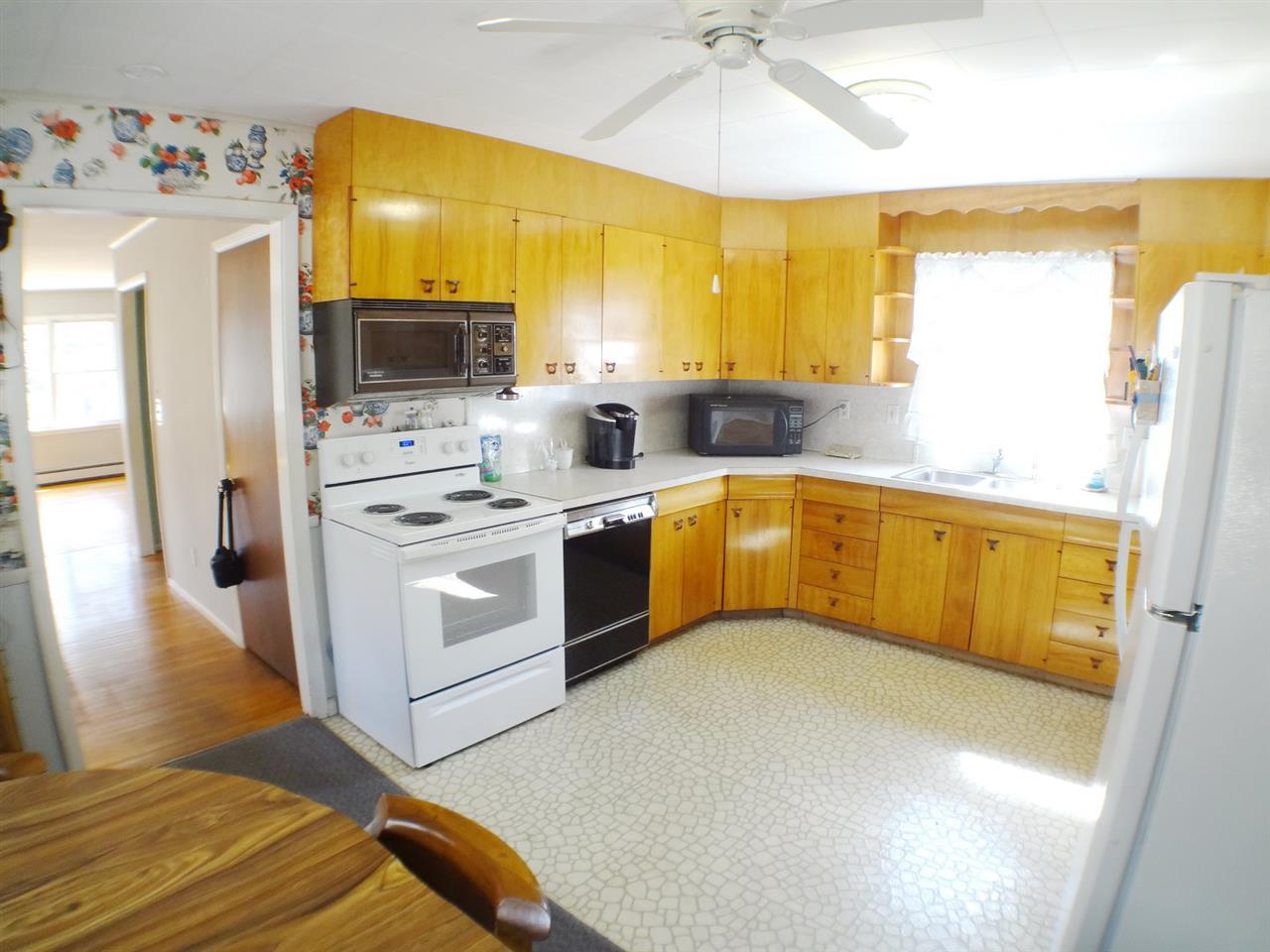 897 Profile Road Bethlehem, NH 03574 - Photo 6 of 39