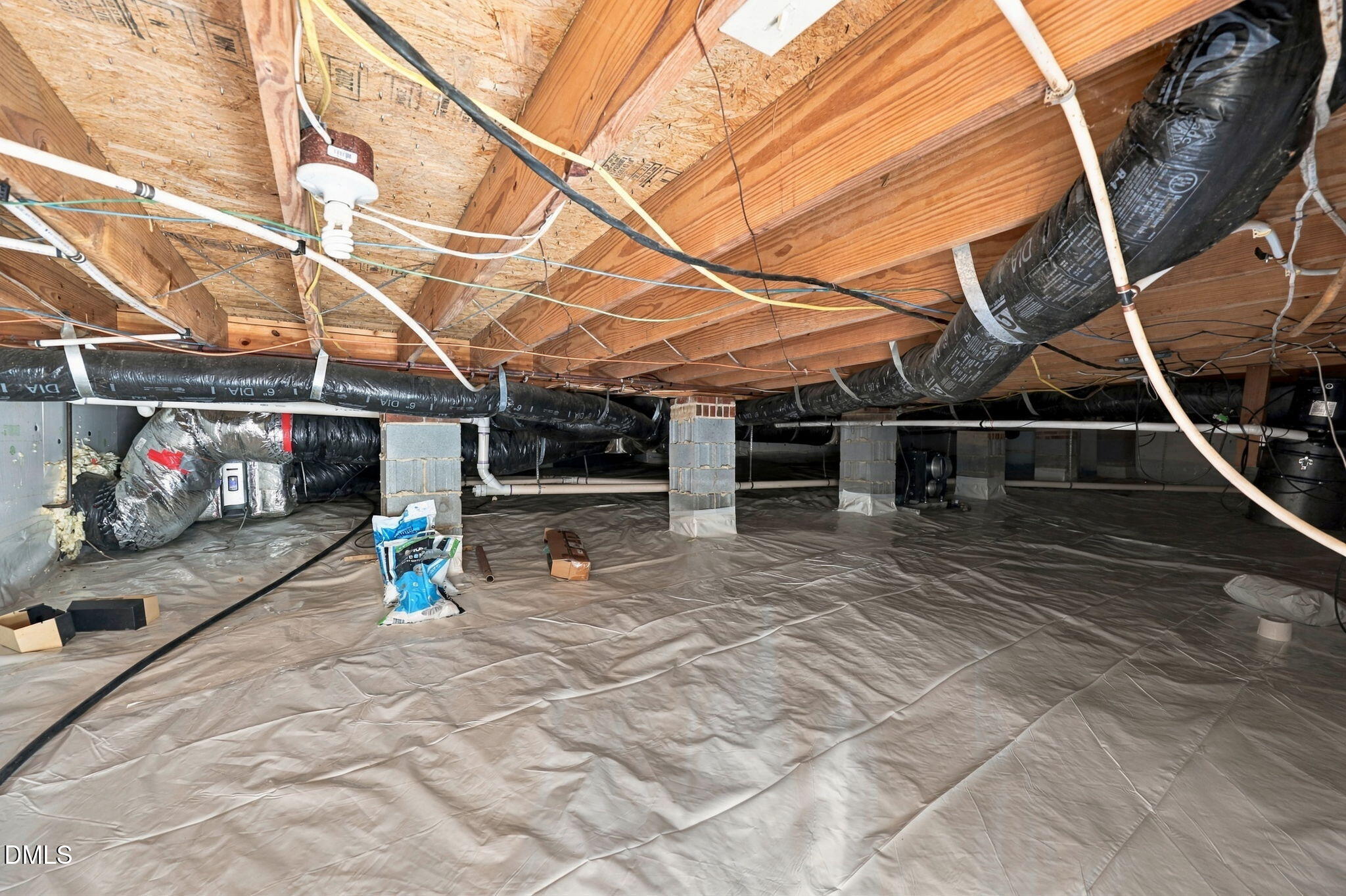 2685 Bason Road Haw River, NC 27258 - Photo 36 of 59 Crawlspace