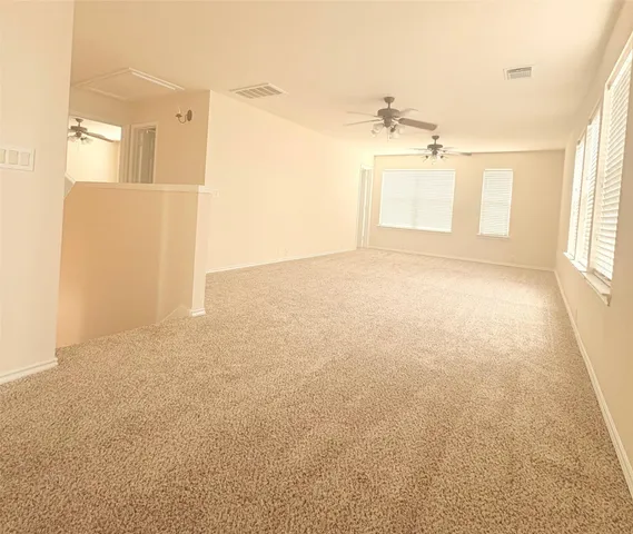 $2,550 | 5818 Kenwood, Missouri City, TX 77459