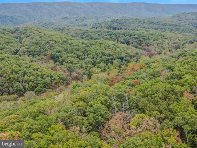 $268,500 | Cacapon Road, Great Cacapon, WV 25422