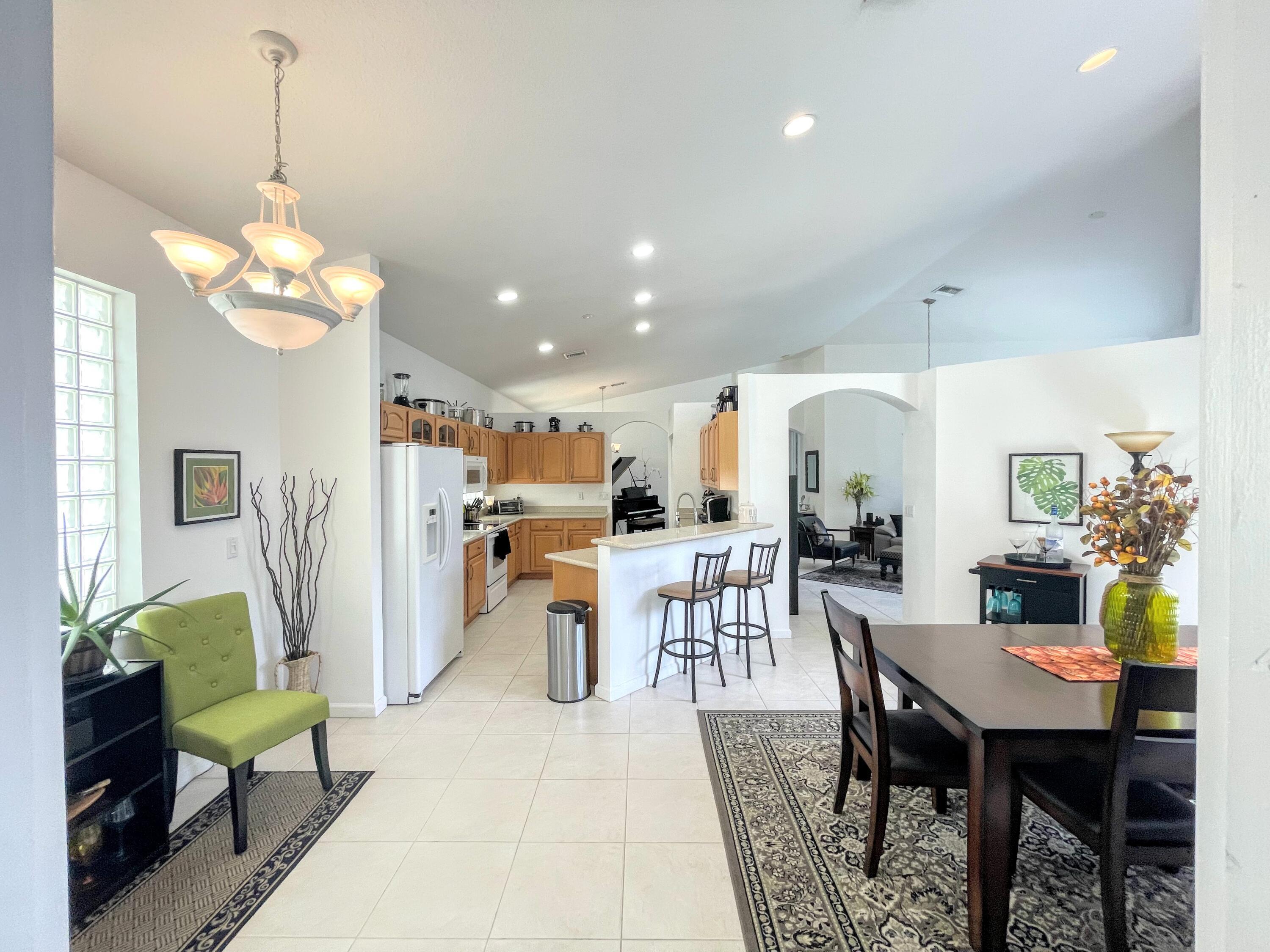 7060 Northwest Turtle Walk Boca Raton, FL 33487 - Photo 28 of 51 Family Room
