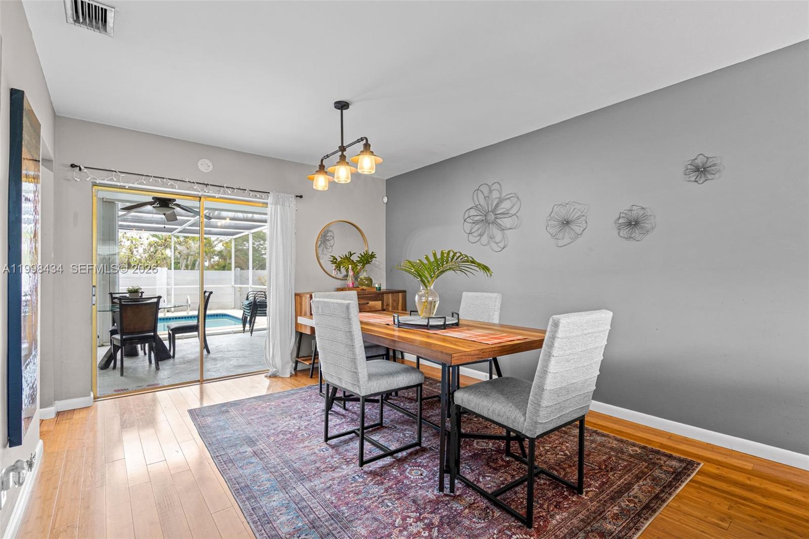 5214 West Park Road Hollywood, FL 33021 - Photo 5 of 23