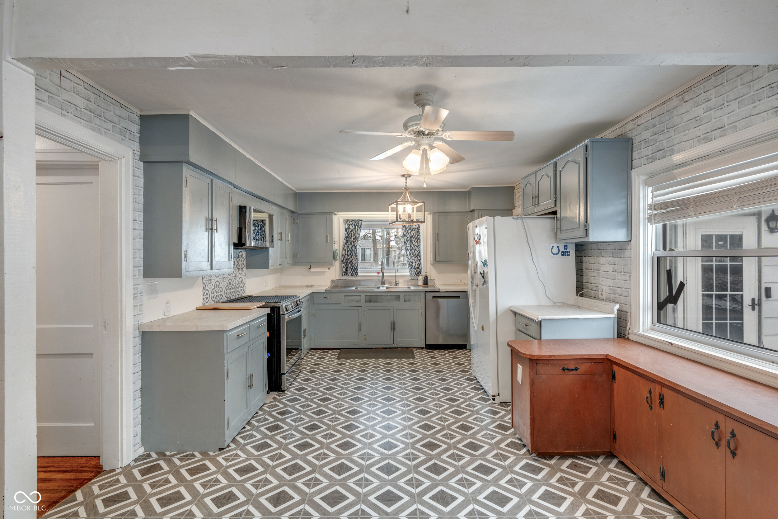 4606 West 79th Street Indianapolis, IN 46268 - Photo 15 of 43