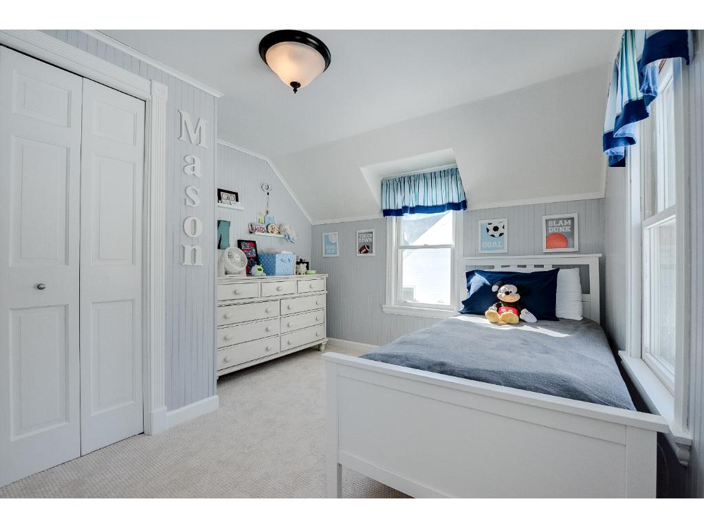 6352 Fallbrook Road Eden Prairie, MN 55344 - Photo 11 of 18 Gallery Image 11