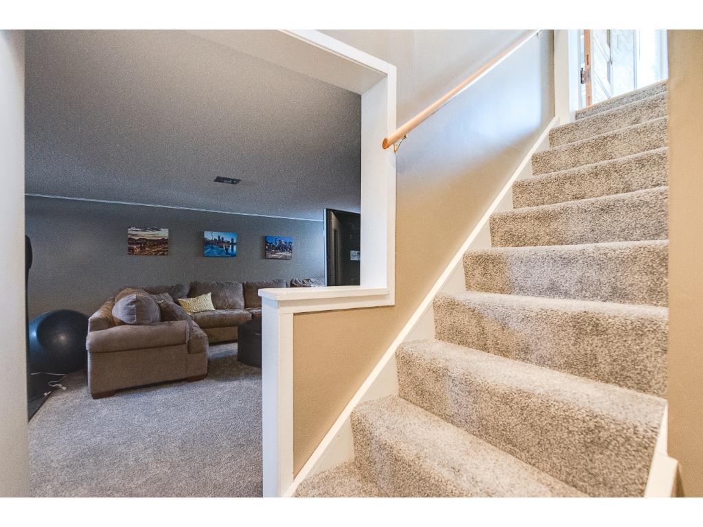 6352 Fallbrook Road Eden Prairie, MN 55344 - Photo 14 of 18 Gallery Image 14