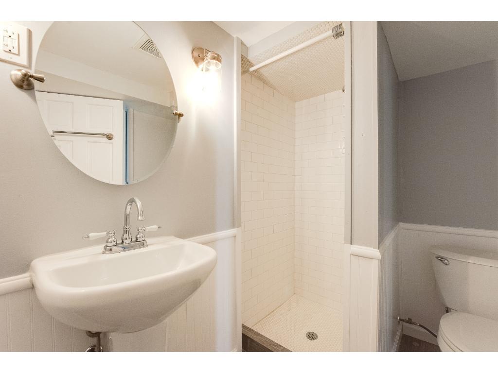 6352 Fallbrook Road Eden Prairie, MN 55344 - Photo 16 of 18 Gallery Image 16