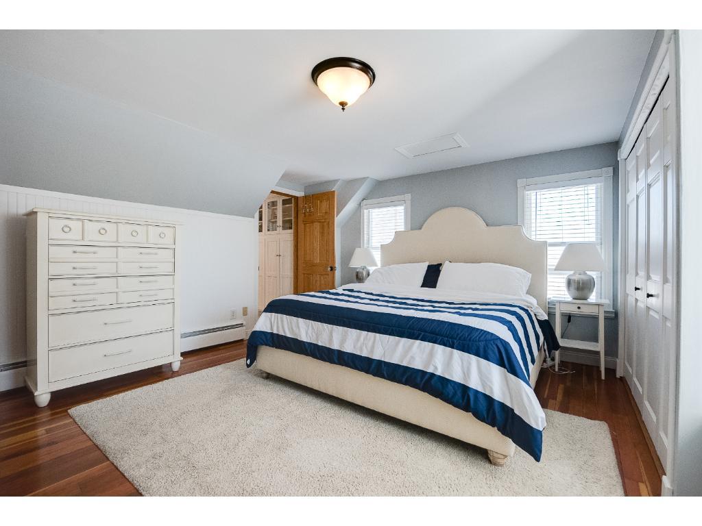6352 Fallbrook Road Eden Prairie, MN 55344 - Photo 9 of 18 Gallery Image 9