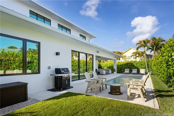 $2,395,000 | 10742 Southeast Burgee Court, Hobe Sound, FL 33455