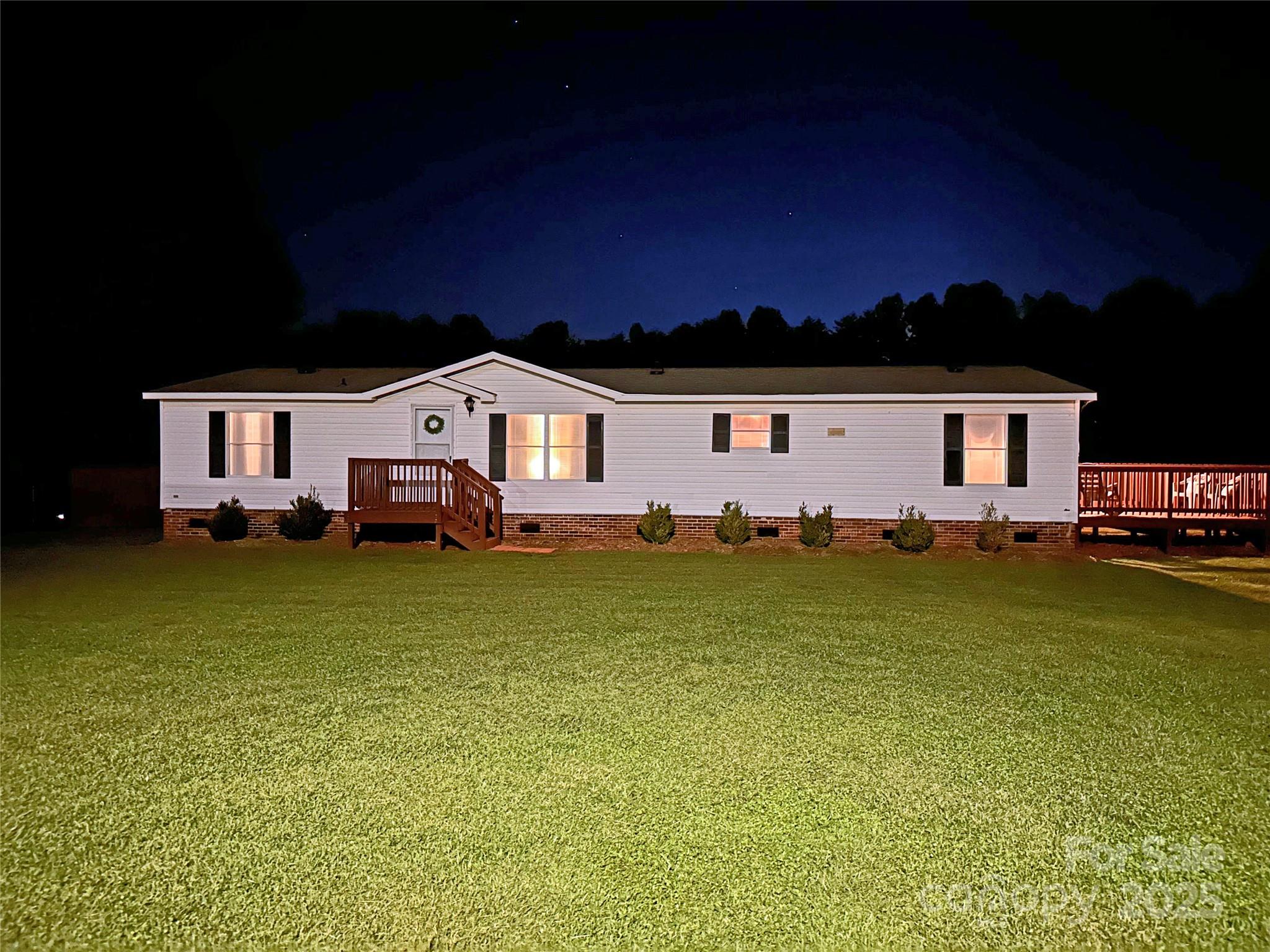 5118 Flay Road Lincolnton, NC 28092 - Photo 1 of 40 Gallery Image 1