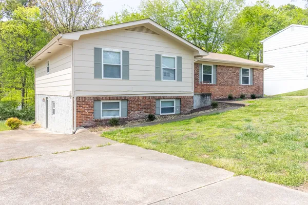 $400,000 | 5758 Taggart Drive, Hixson, TN 37343