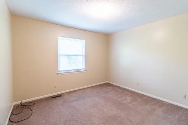 $400,000 | 5758 Taggart Drive, Hixson, TN 37343