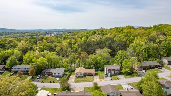 $400,000 | 5758 Taggart Drive, Hixson, TN 37343