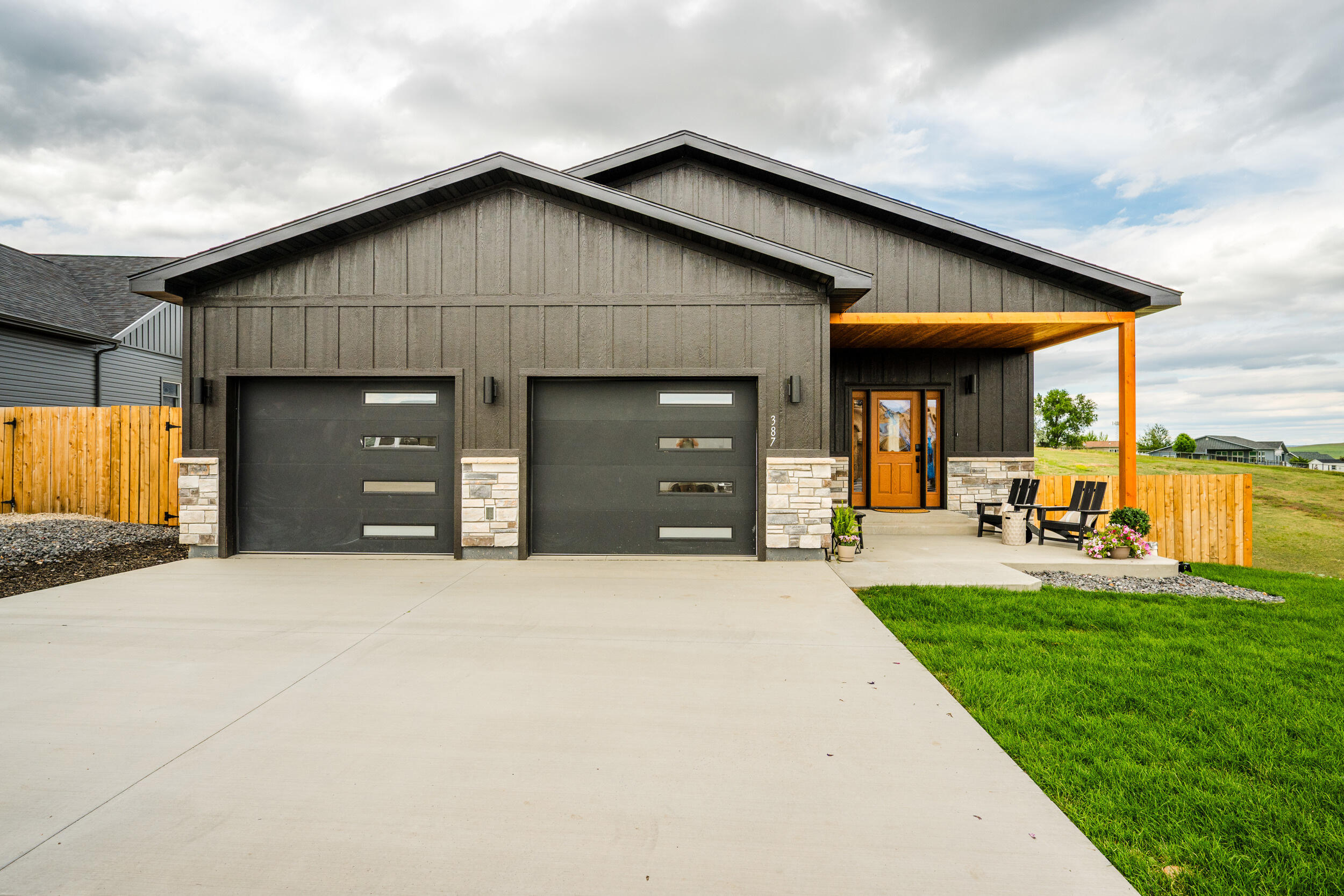 387 Legacy Road Sheridan, WY 82801 - Photo 2 of 59 57