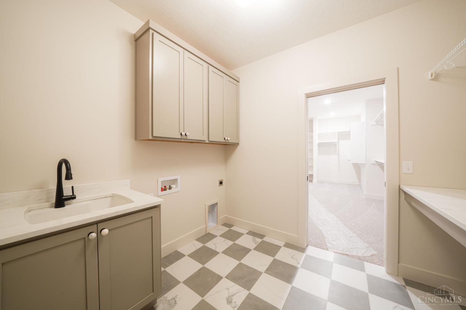 1198 Normandy Rue Dayton, OH 45458 - Photo 49 of 99