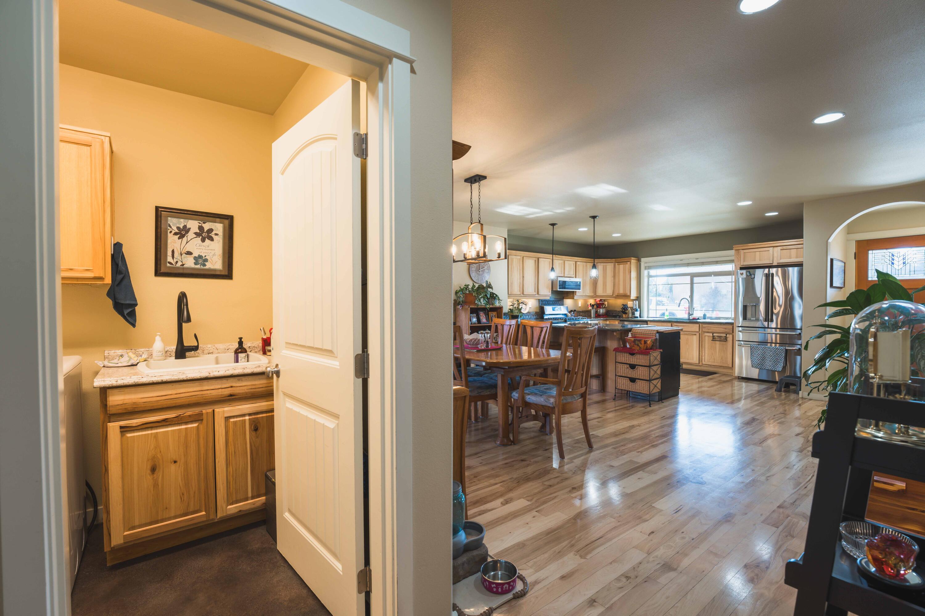 20794 Alpine Ridge Place Bend, OR 97701 - Photo 53 of 84 Alpine Ridge-46
