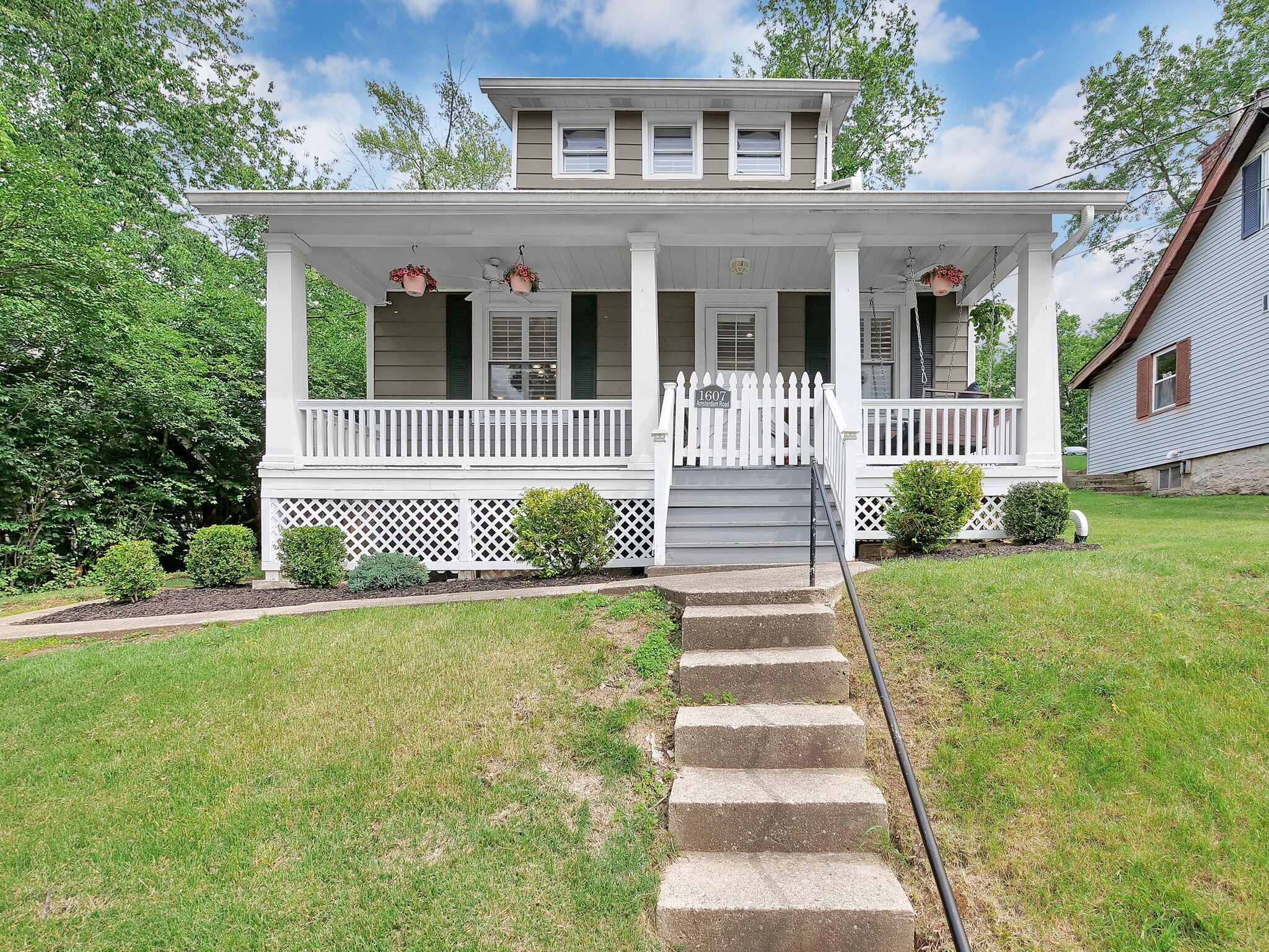 1607 Amsterdam Road Fort Wright, KY 41011 - Photo 2 of 36
