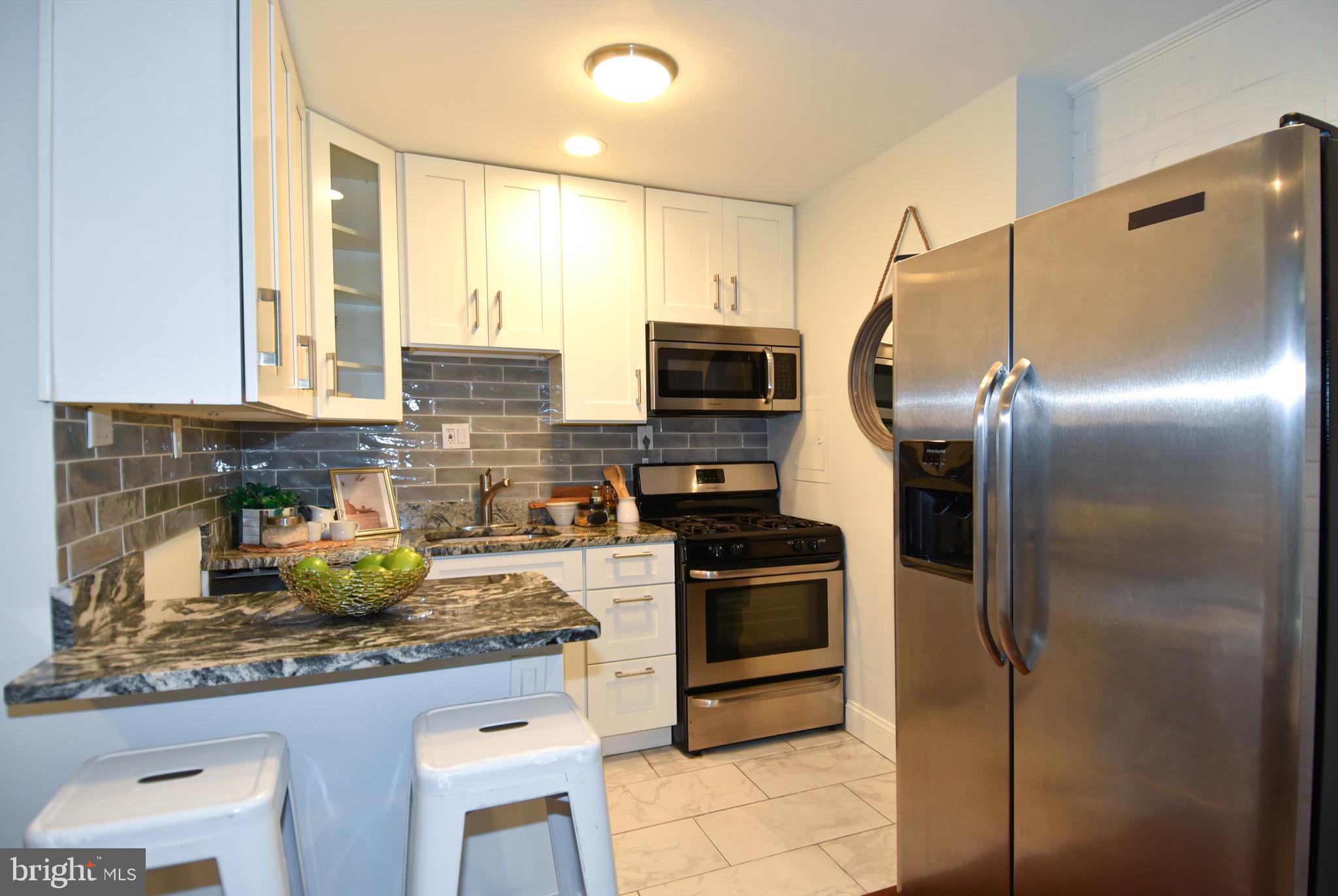 355 North N Street Southwest, Unit 355 Washington, DC 20024 - Photo 3 of 24